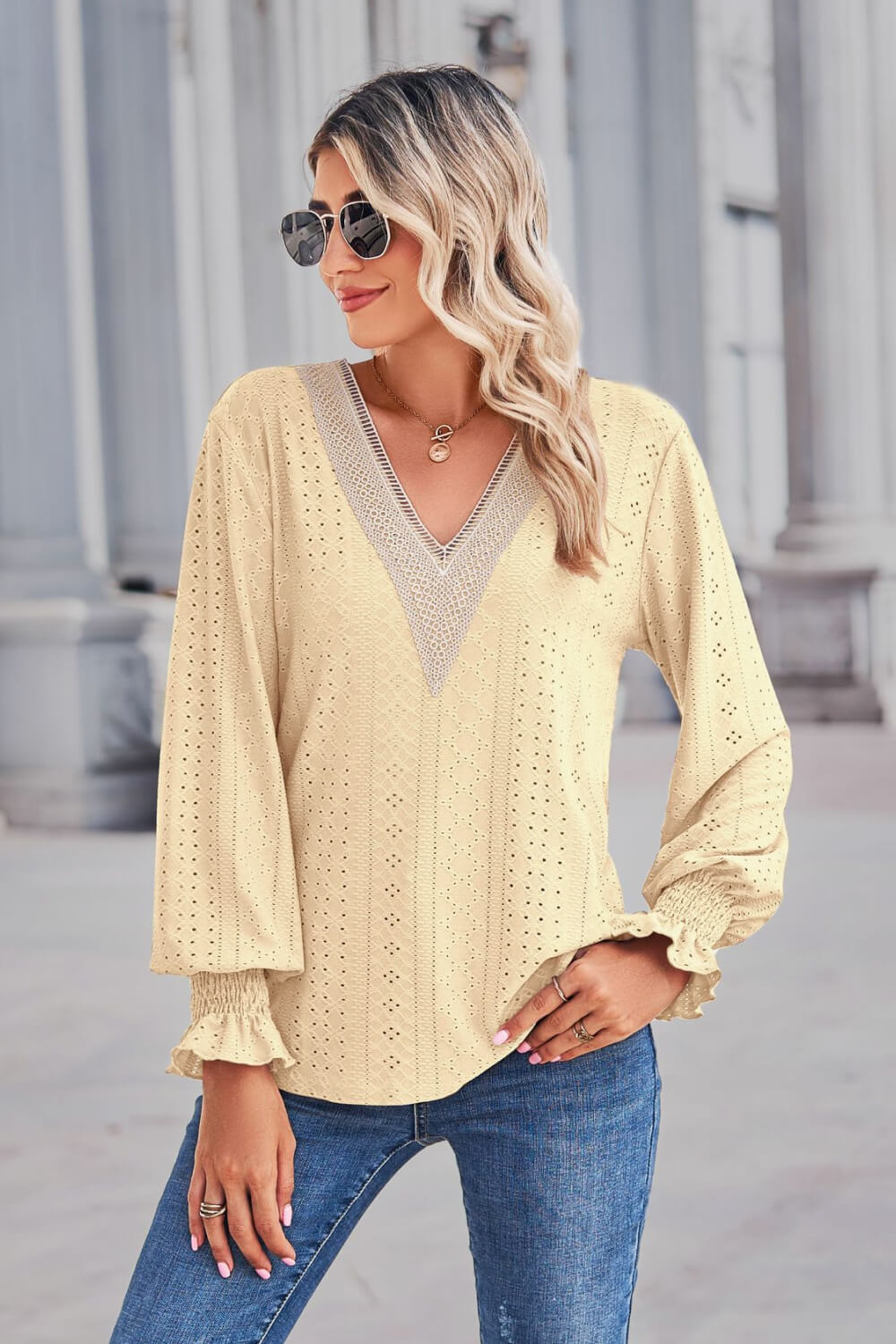 Contrast V-Neck Flounce Sleeve Top