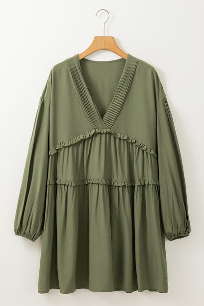 Mini-robe verte à volants et manches bouffantes, col en V, à plusieurs niveaux