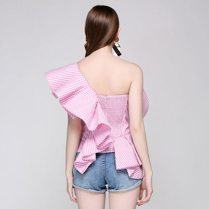 Ruffled sleeveless shirt