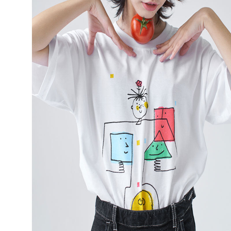 Illustrated fun loose version girl short sleeve