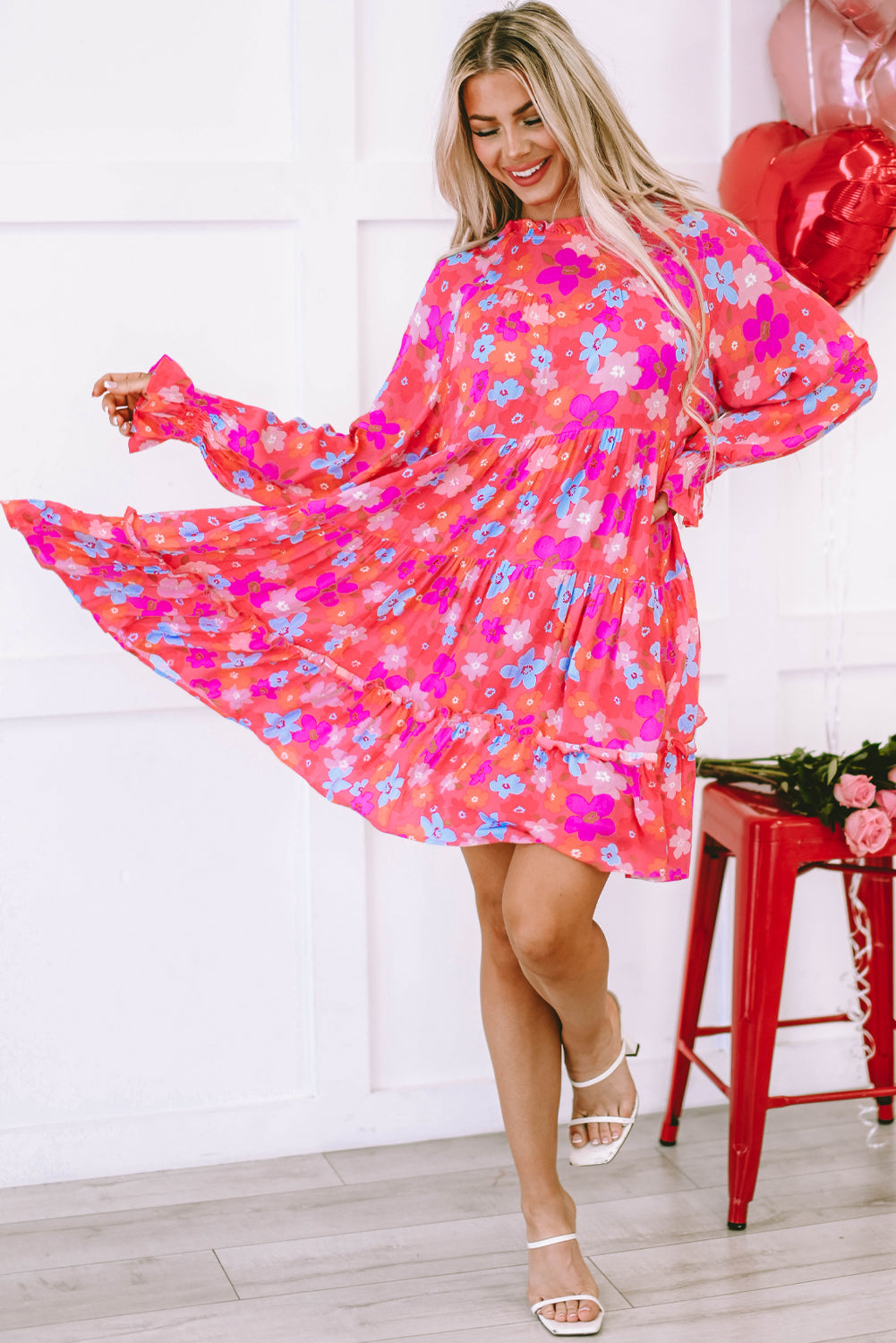 Robe babydoll multicolore à volants et manches bouffantes à fleurs