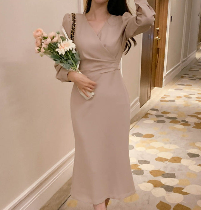 Mid-length Long Sleeve Waist-tight Retro Below The Knee Base Dress