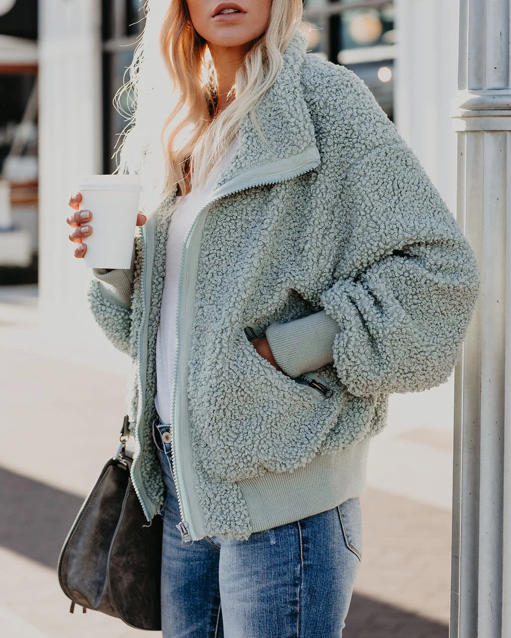 Chaqueta casual con cremallera de terciopelo de cordero