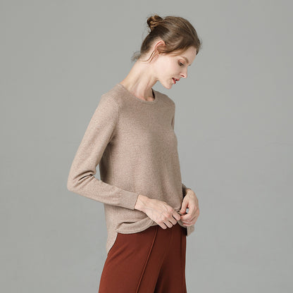 Round neck cashmere sweater