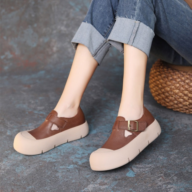 Women's Fashion Round Head Handmade Leather Buckle With Velcro Flat Shoes