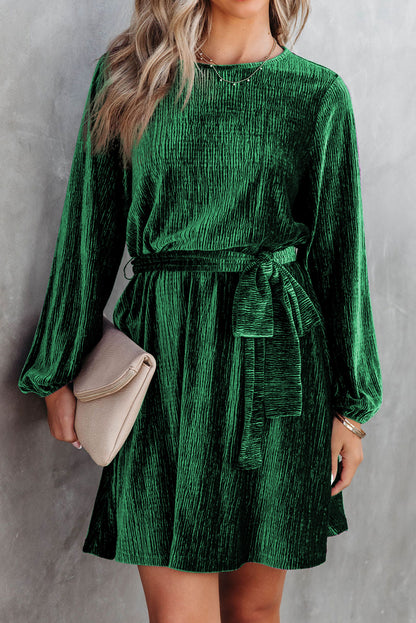 Vestido de terciopelo arrugado con cintura anudada verde