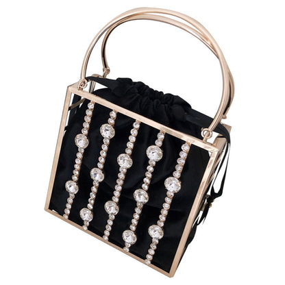 Bolso de cena de metal moderno con incrustaciones de diamantes de Niche