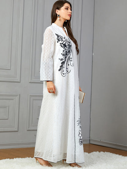 Robe de vêtements pour femmes avec appliques à paillettes