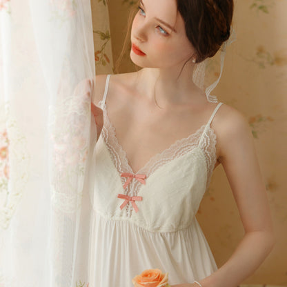 Women's French Retro Sweet Spaghetti-strap Nightdress