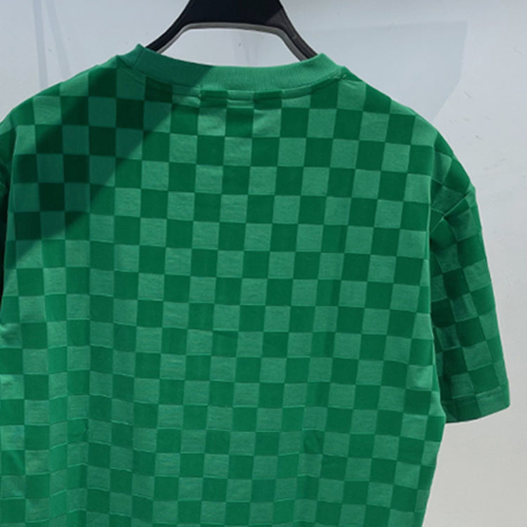 T-shirt décontracté vert à col rond et imprimé à carreaux, rouge net