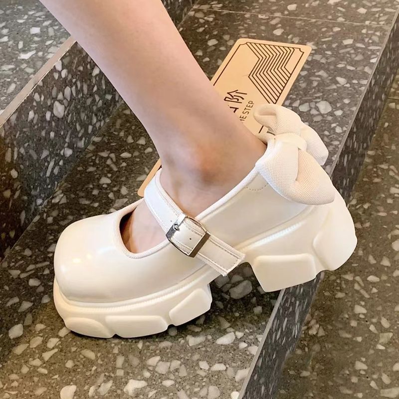 Zapatos elegantes de cuero con punta cuadrada y lazo para mujer