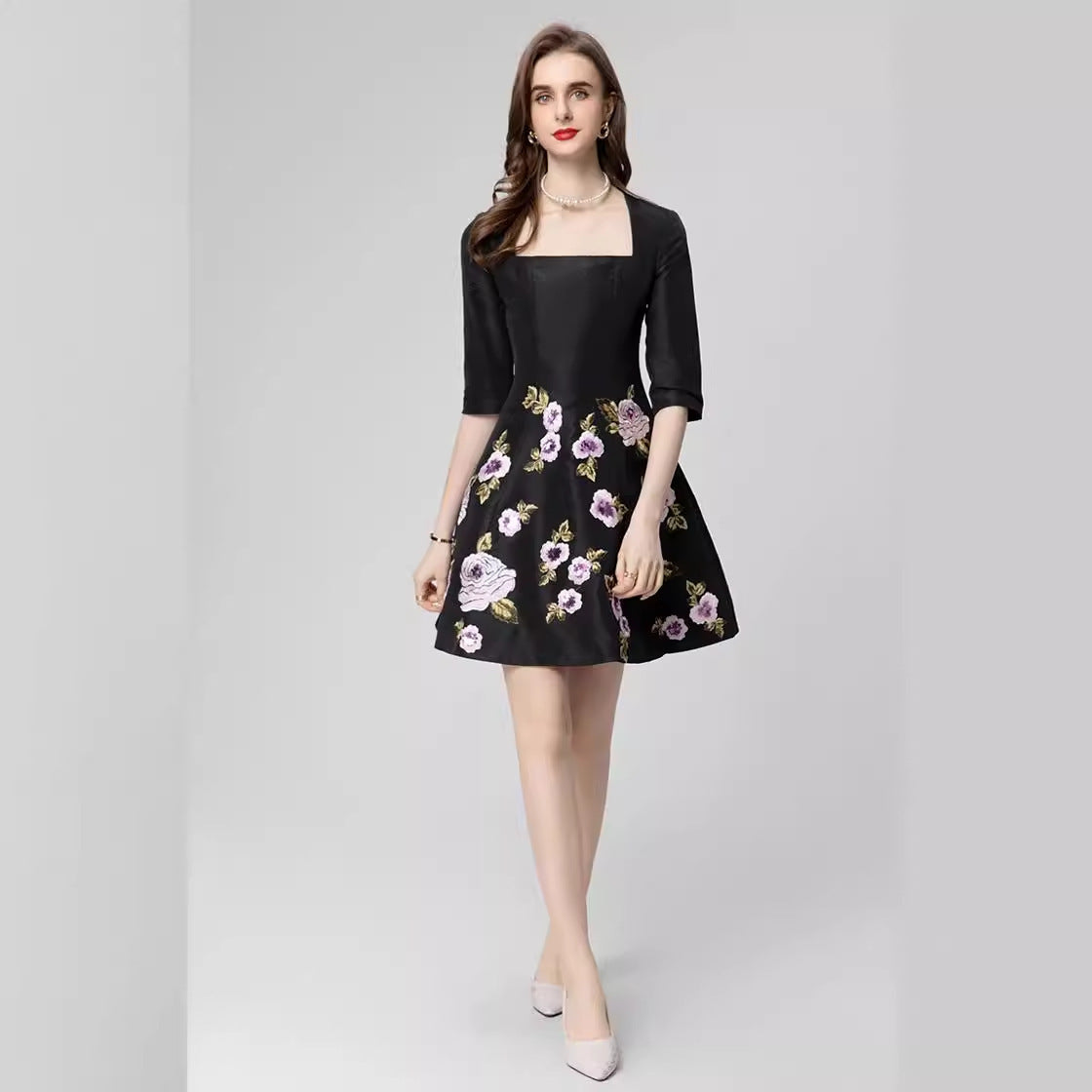 Exquisite Embroidered Flowers Half Sleeve Skirt Dress