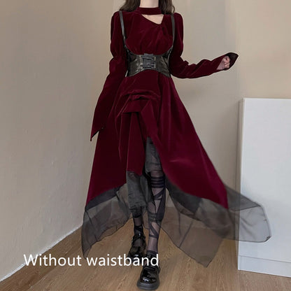 Robe taille haute en velours rouge rétro