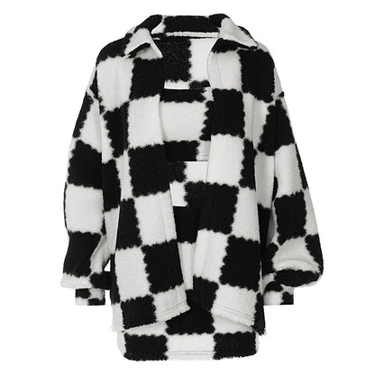 Manteau épaissi à carreaux noir et blanc