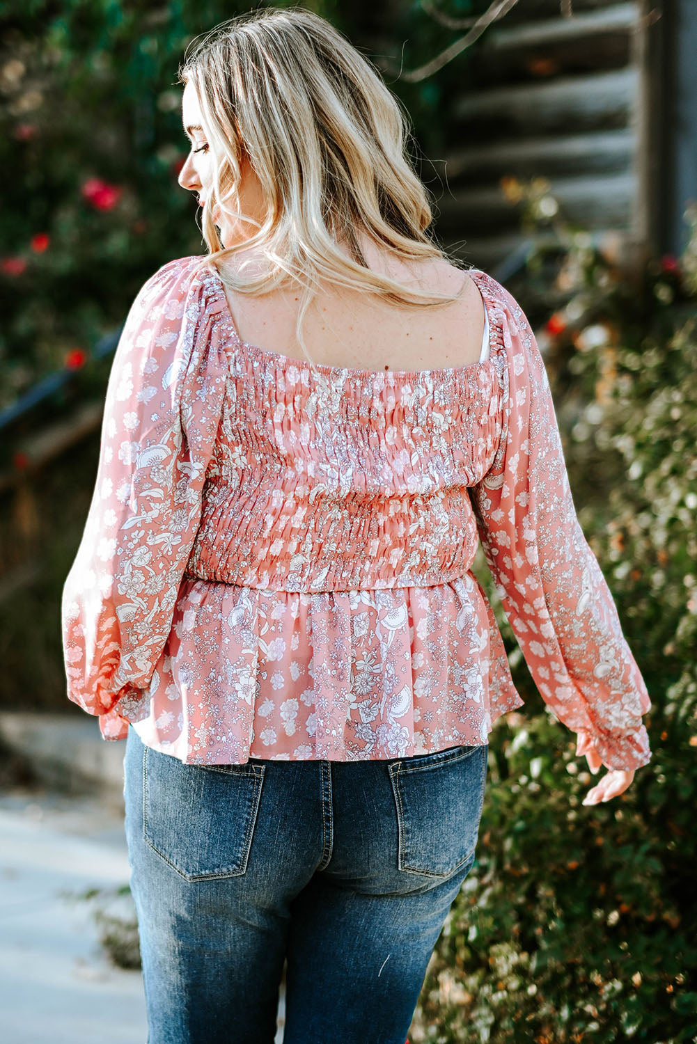 Blouse Florale Smockée à Manches Volantes de Grande Taille