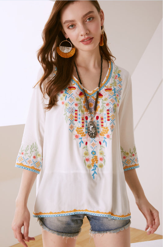 Women's Fashion Embroidery Loose And Slim Shirt