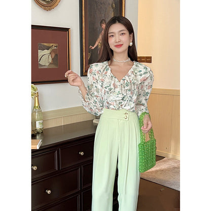 Small Floral Loose V-neck Lace Long-sleeved Short Chiffon Shirt