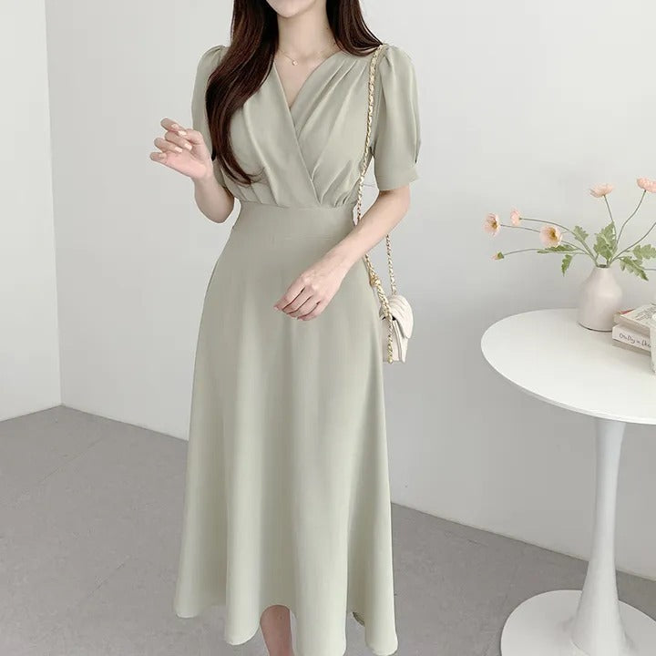 V-neck Waist-controlled Slimming Short Sleeve Dress