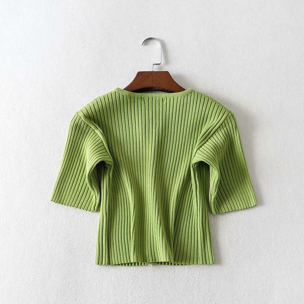 Short Slim-Fit Pearl-Breasted Knit Short-Sleeved Shirt