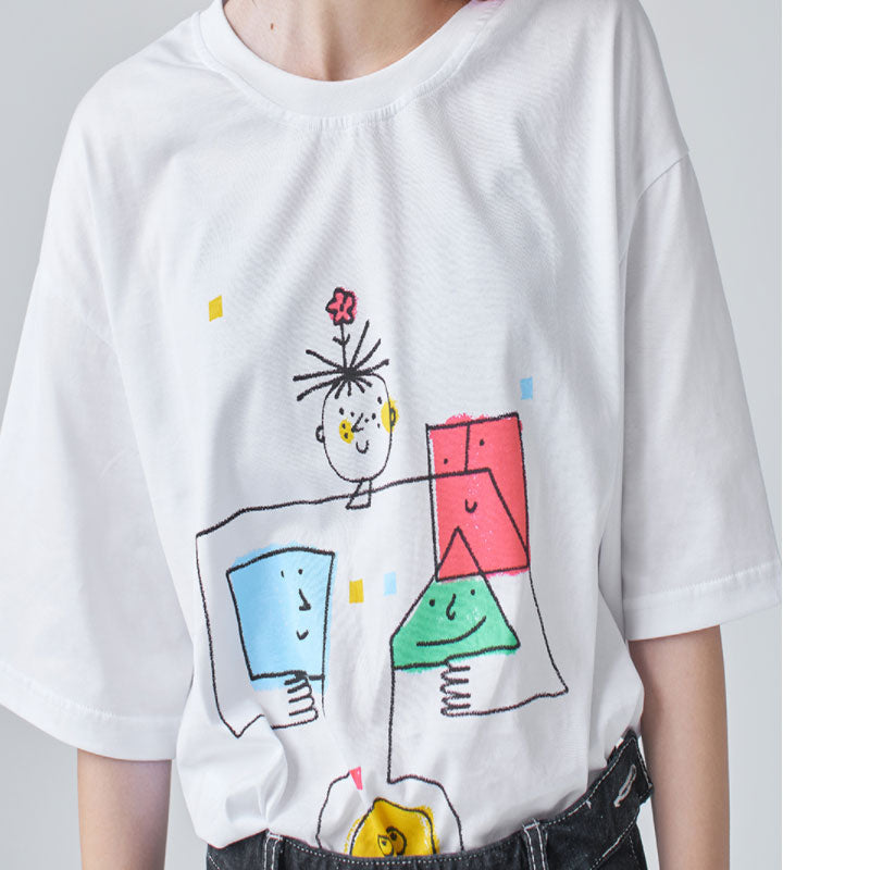 Illustrated fun loose version girl short sleeve