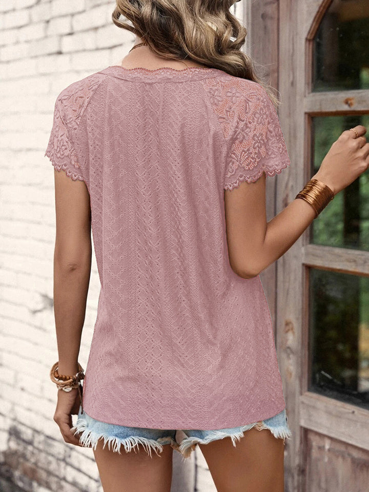 Blusa de manga corta con cuello en V