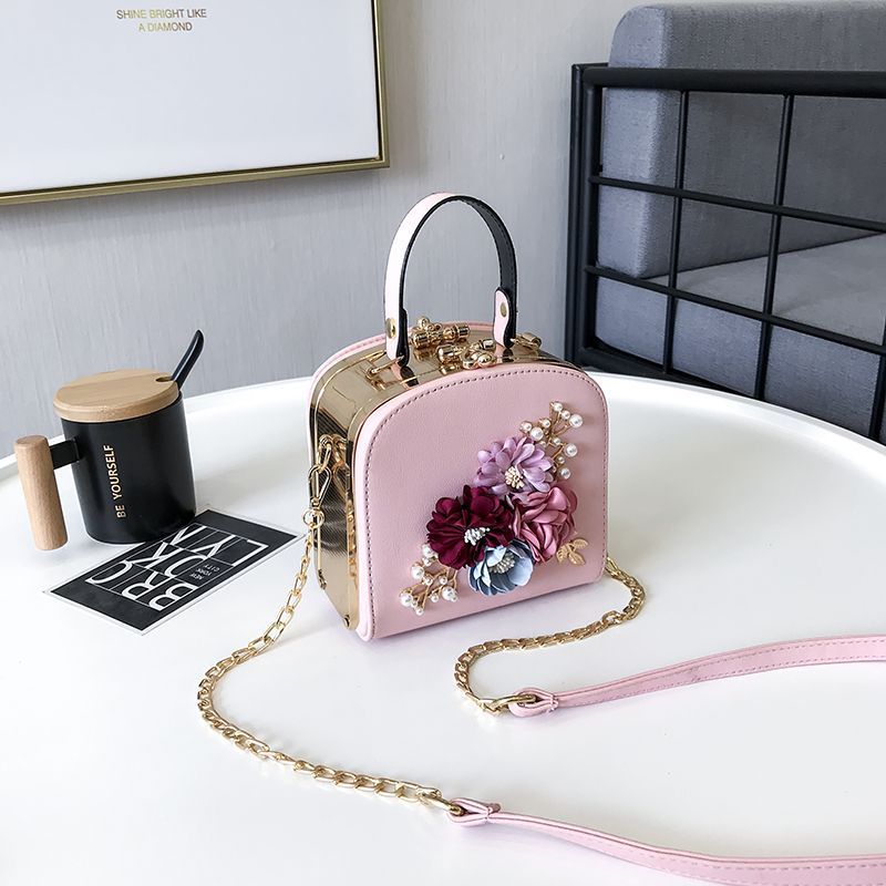 Bolso pequeño cuadrado con clip de metal, nuevo bolso de moda para cenas y hombros con flores