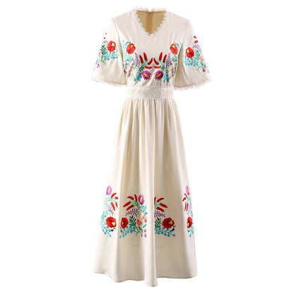 Positioning Embroidery Flower Short Sleeve Dress