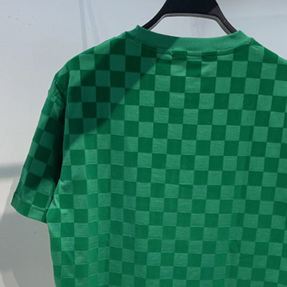 T-shirt décontracté vert à col rond et imprimé à carreaux, rouge net