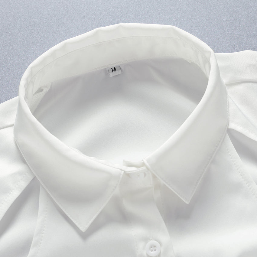 Camisa blanca delgada con mangas largas y cintura