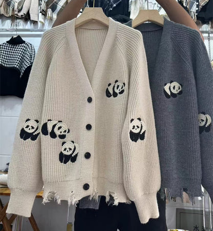 Style lâche et paresseux de pull de cardigan brodé par panda d'industrie lourde