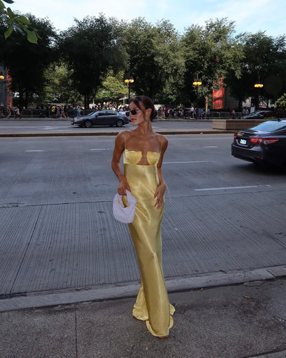 Vestido nuevo con tirantes y copa en el pecho para mujer