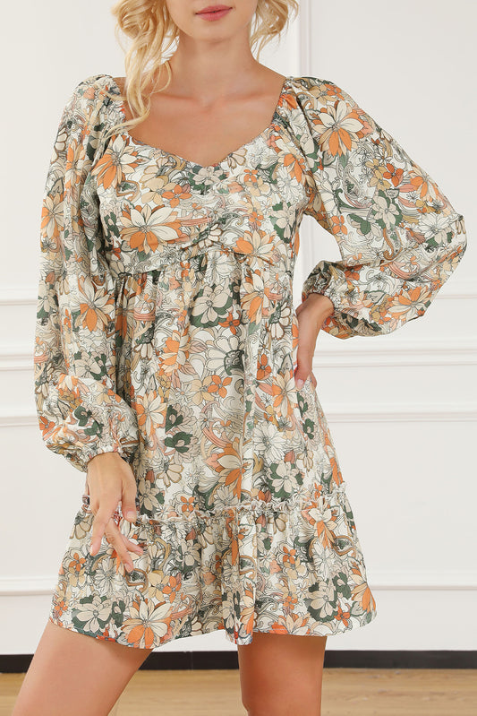 Mini-robe à imprimé floral et smockée au dos, manches bouffantes