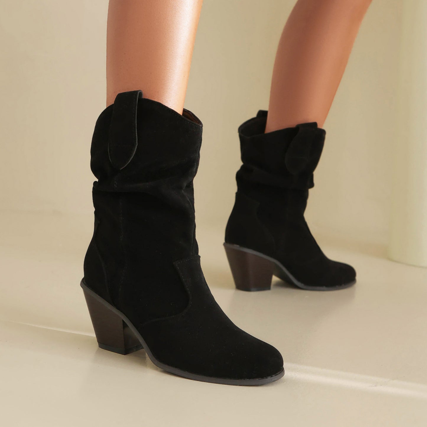 Nuevas botas cortas de moda y elegantes para mujer