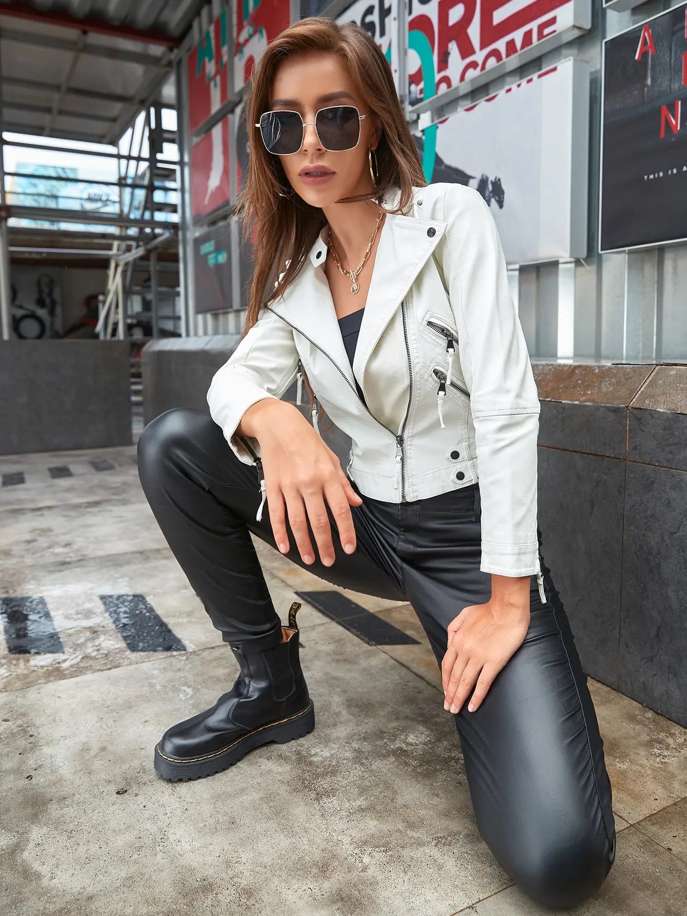 2023 Autumn And Winter Fashion Women Cuff With Zipper Solid Color Lapel Buckle PU Leather Slim It Moto Jacket