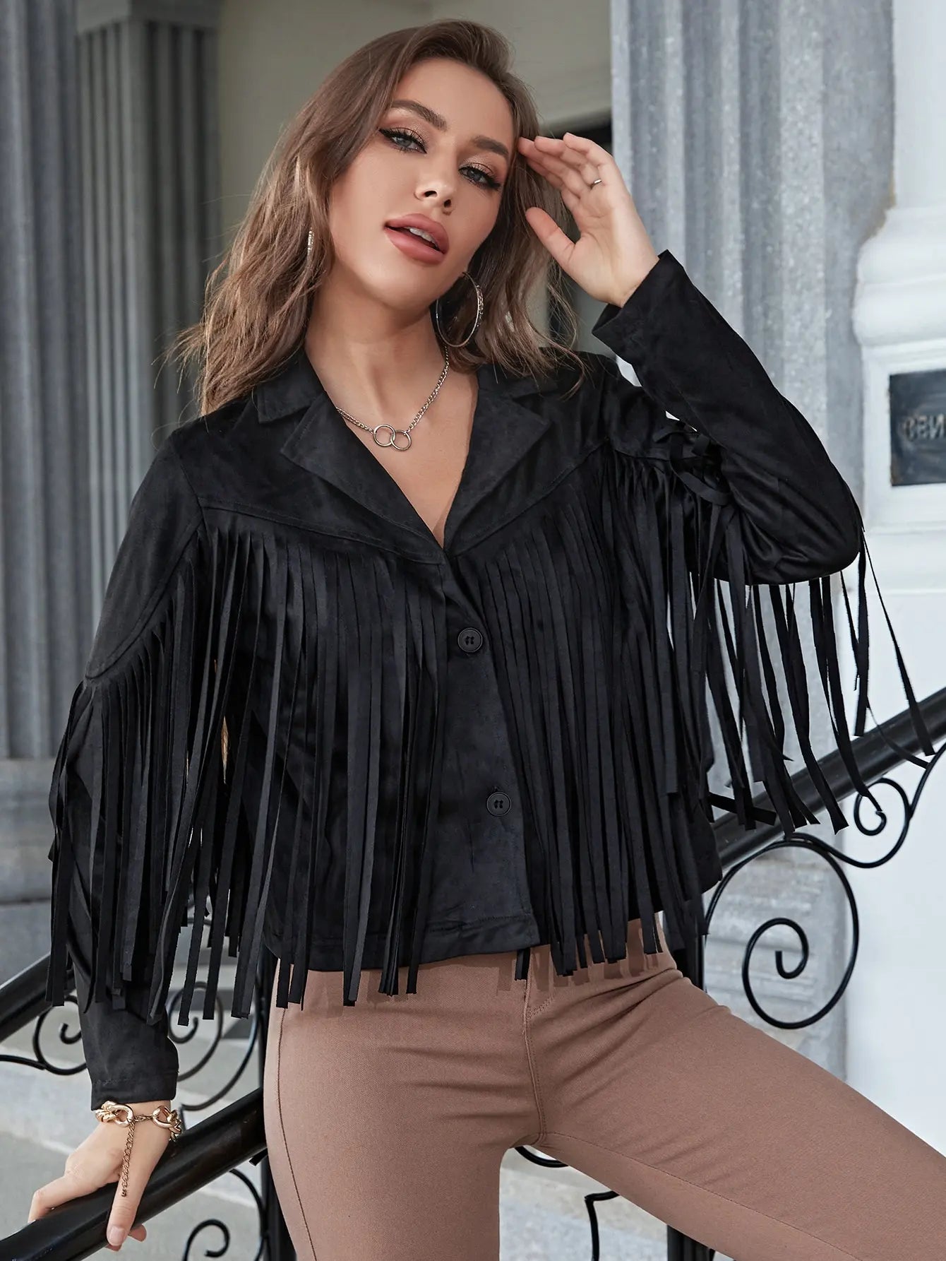 2023 Women Fashion Fringe Trim Suedette Moto Jacket Chic Solid Lapel Button Front Cropped Outwear Mujer