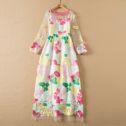 Vestido de manga larga floral con bordado exquisito