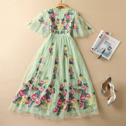 Vestido de encaje de flores bordado con posicionamiento de swing de gran tamaño Verde