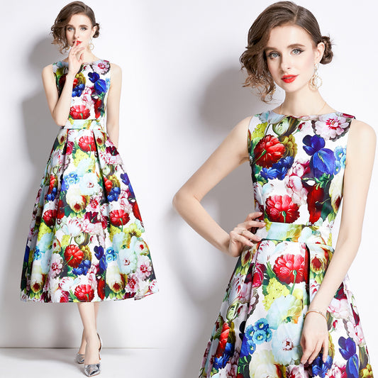 Sleeveless Waist 3D Cut Dress