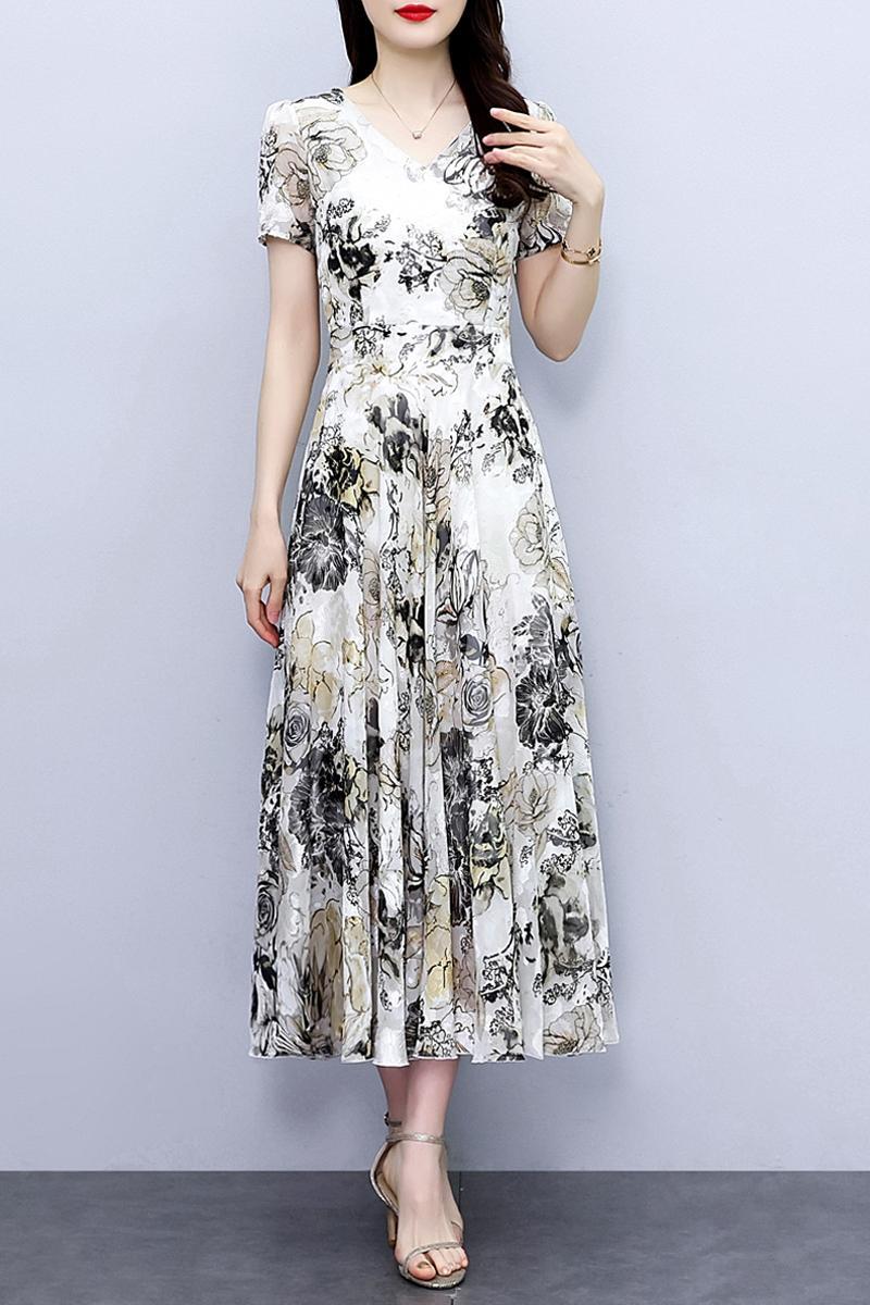 Spring And Autumn Chiffon Cut Flower Dress