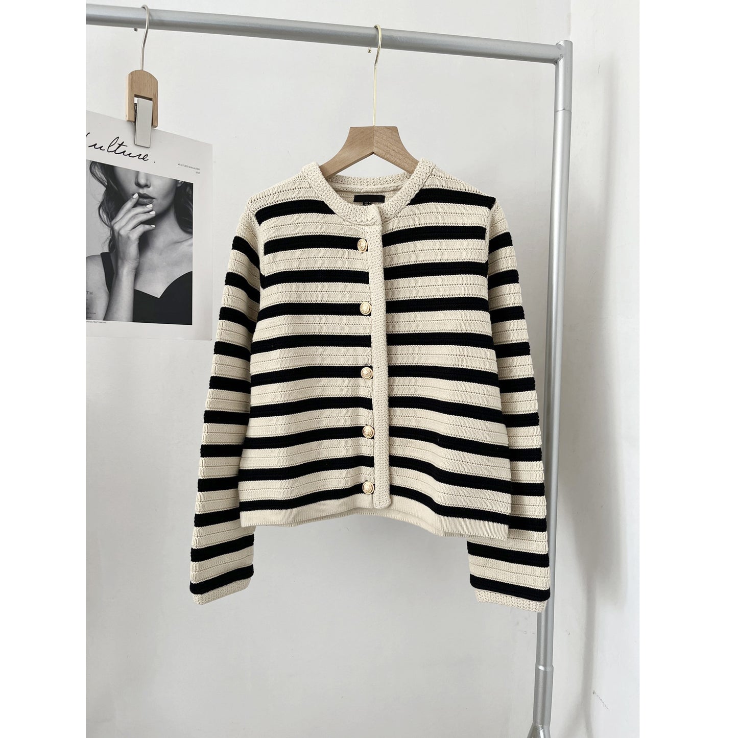 MD Style Women's Autumn New Slim Striped Classic Style Knitted Cardigan Sweater