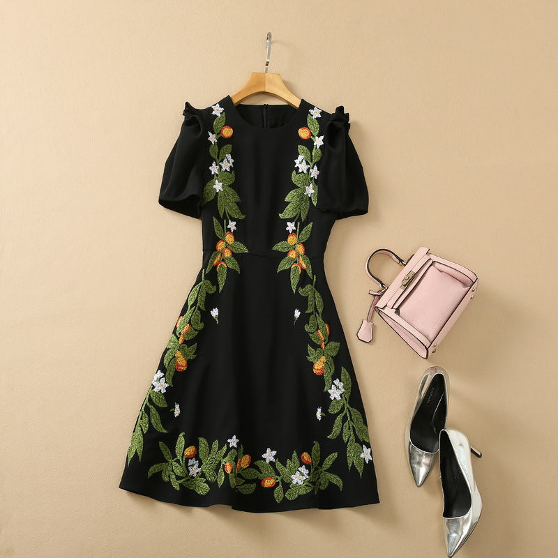 Exquisite Embroidery Floral Puff Sleeve Waist-tight Dress