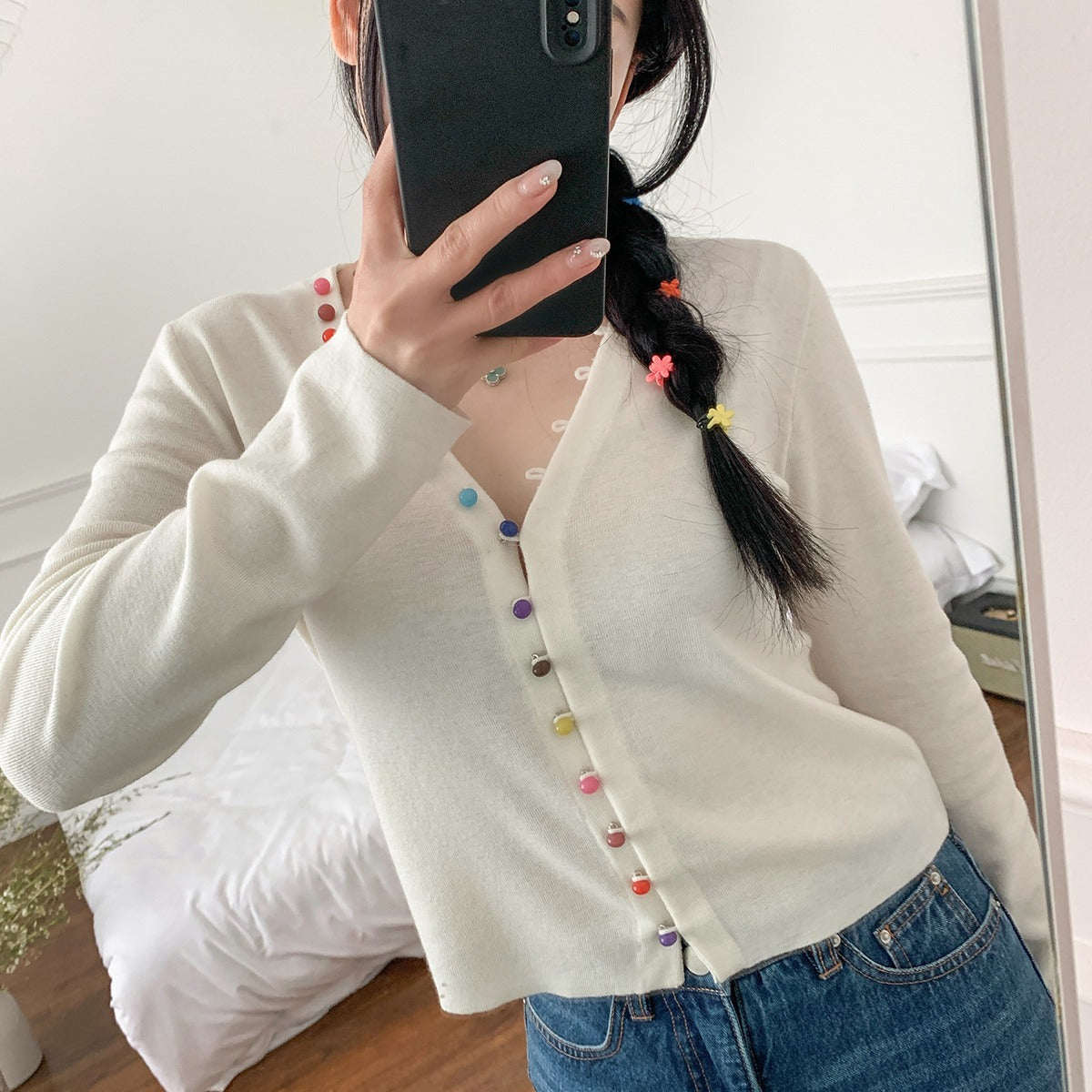 V-neck White Wool Cardigan 24 Years Spring New Rainbow Buckle Knitted Coat Elegant Sweater