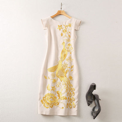 Gold Thread Embroidery Flower Phoenix Back Slit Dress