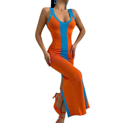 Robe mi-longue tricotée à bretelles serrées de couleur contrastée pour femme