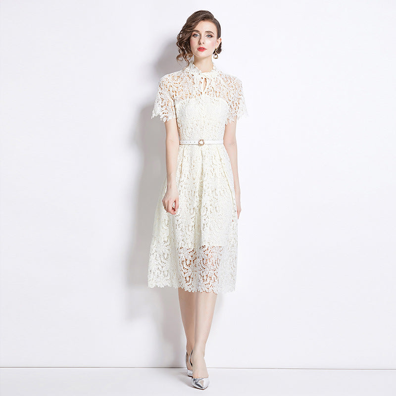 Lace Embroidery Waist Slimming Dress