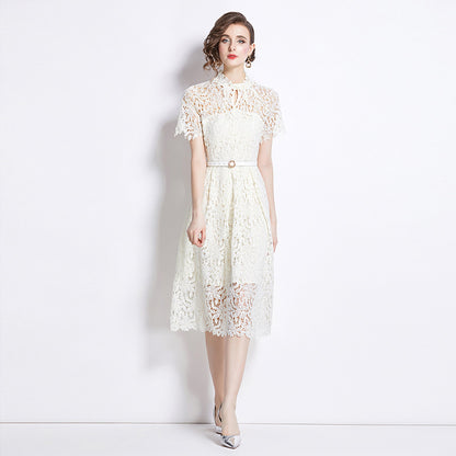 Lace Embroidery Waist Slimming Dress