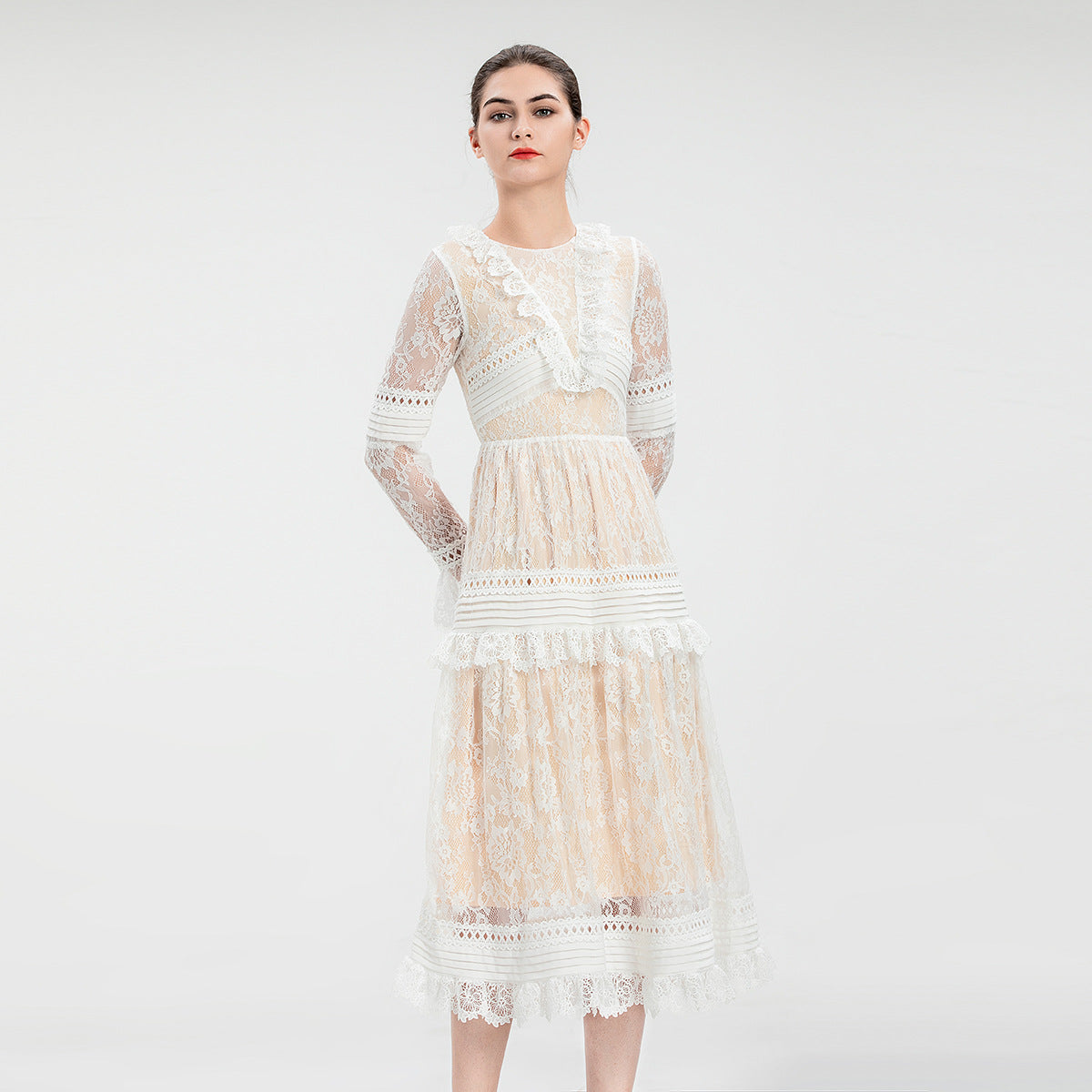 Pleated Stitching Lace Long Sleeve Dress