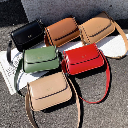 Retro And Fashion Vegan Leather Women's All-Matching Small Square Bag