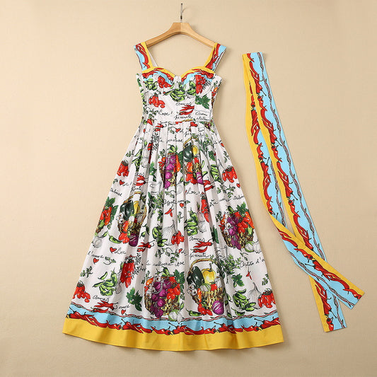 Vestido con tirantes de frutas y verduras que moldea el cuerpo de Keel