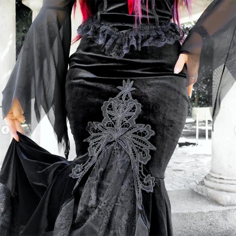 Women's Gothic Half Skirt 2024 New Temperament Slim Sexy Embossed Long Skirt Palace Style Ruffles Fishtail Half Skirt